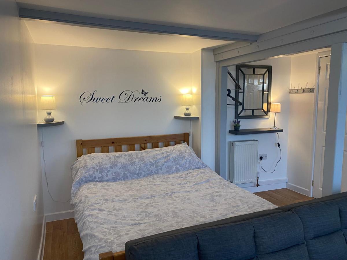 Oakleigh Lodge Stalbridge Екстер'єр фото
